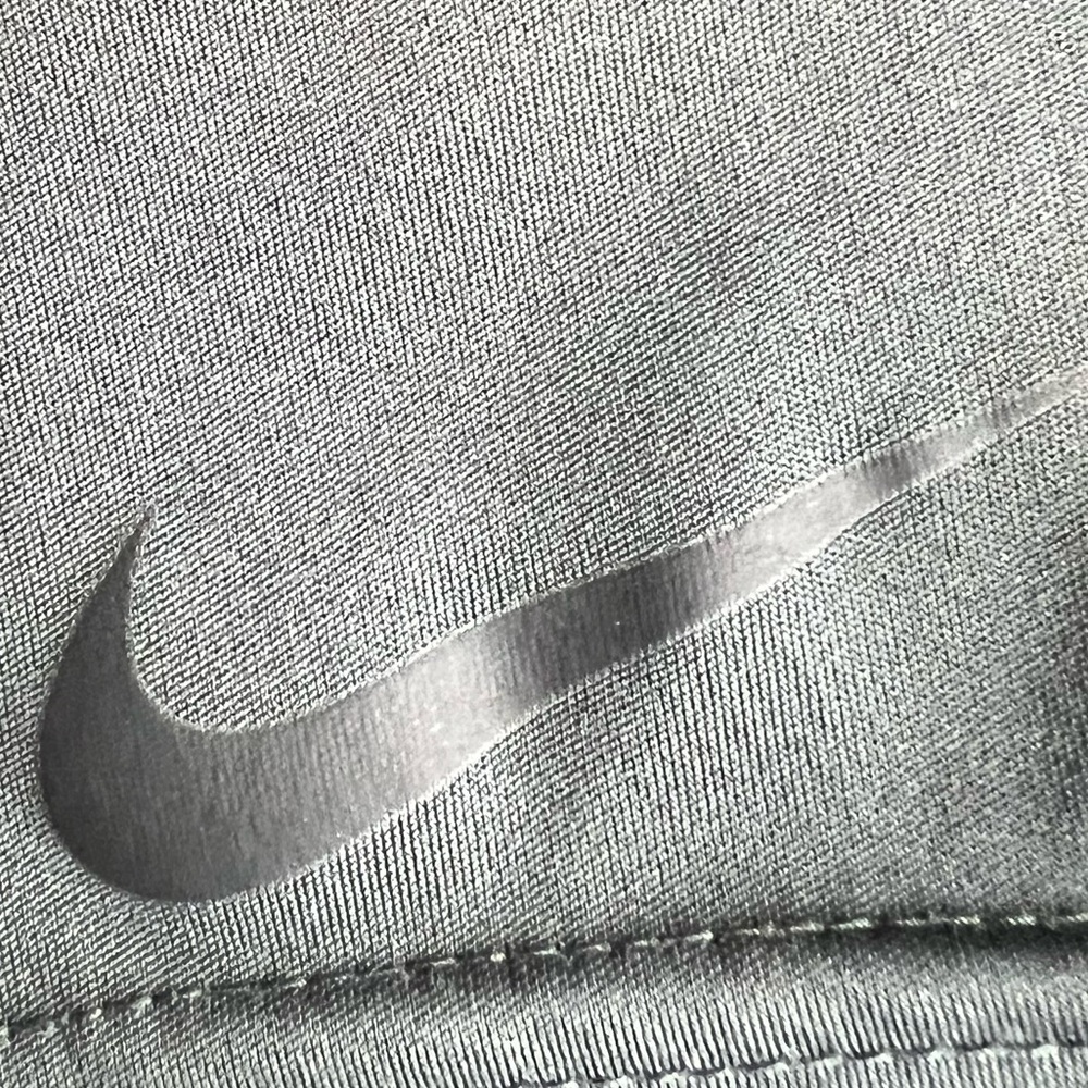 D12.31 Nike Boys Dri-Fit Basketball Shorts Gray Florescent Green/Yellow Medium - Picture 2 of 5